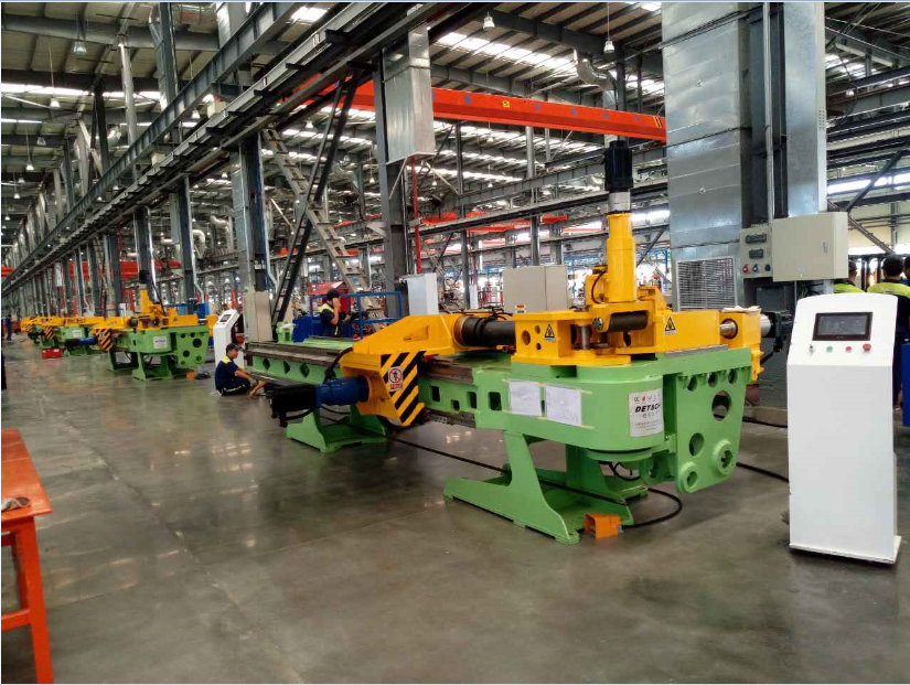 安徽德系重工与成都（银隆）广通汽车DETSCH 89CNC-TW数控双曲线推弯弯管机列装生产！